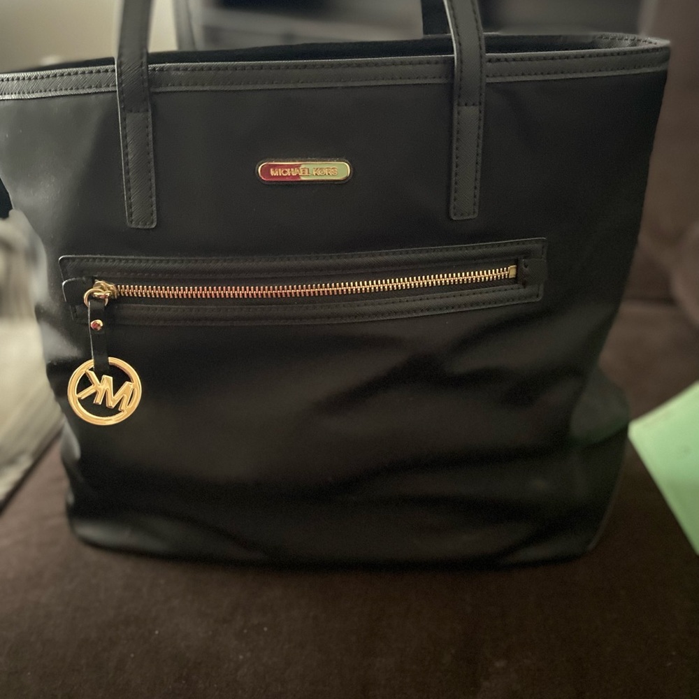 MK TOTE BAG - Picture 3 of 3